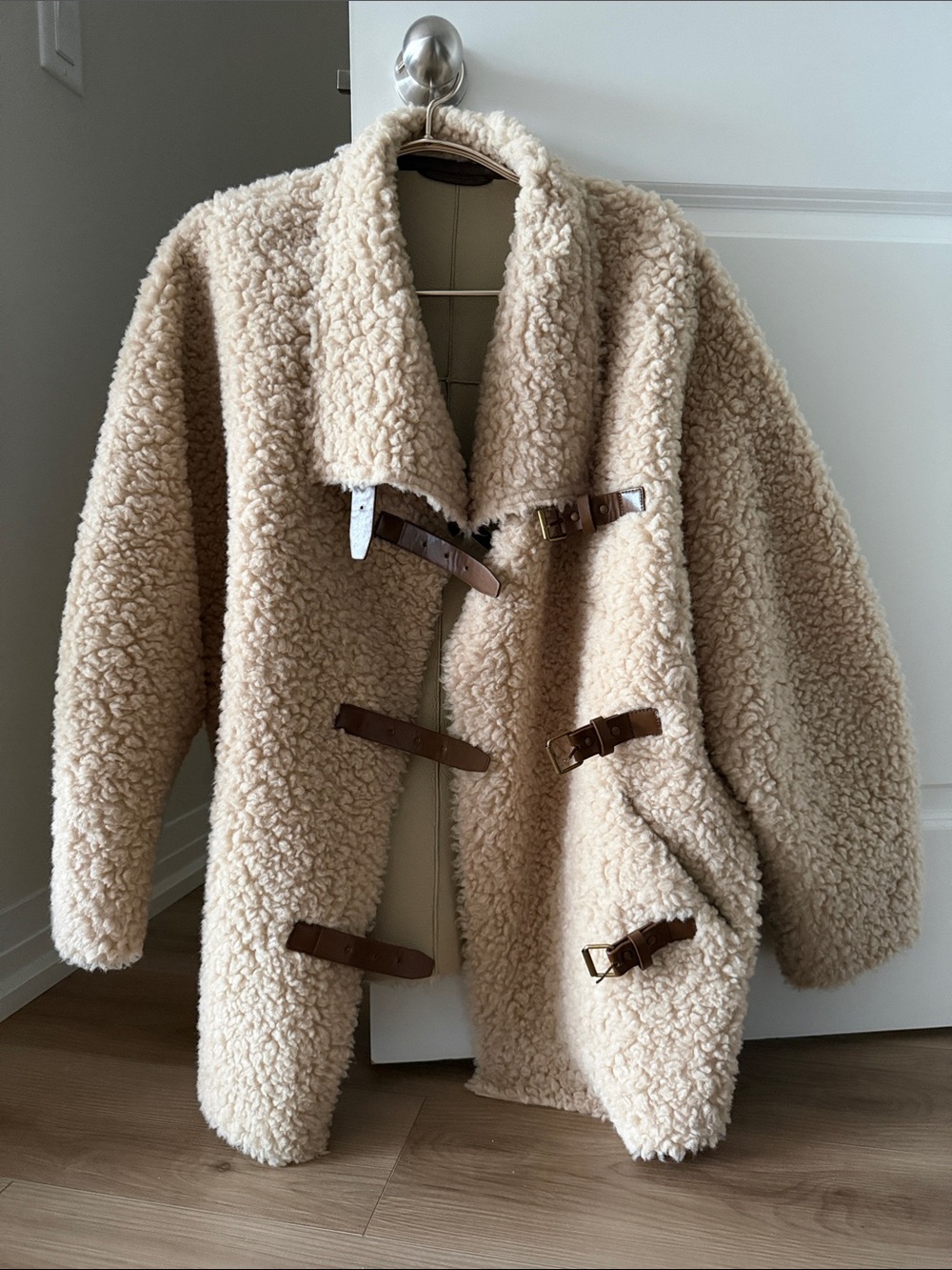 Women’s Cream Teddy Sherpa Jacket with Toggle Closures